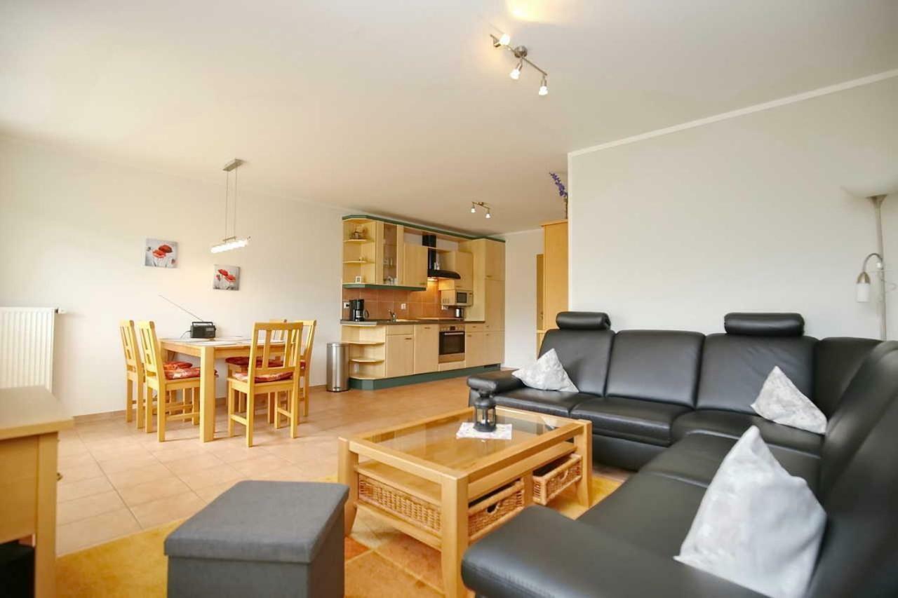 Malaga Wohnung 3 博尔滕哈根 外观 照片